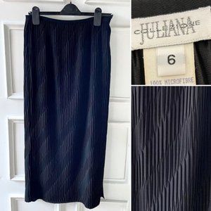 Juliana Collezione Pleated Textured Long Black Pencil Skirt Size 6 Side Slit